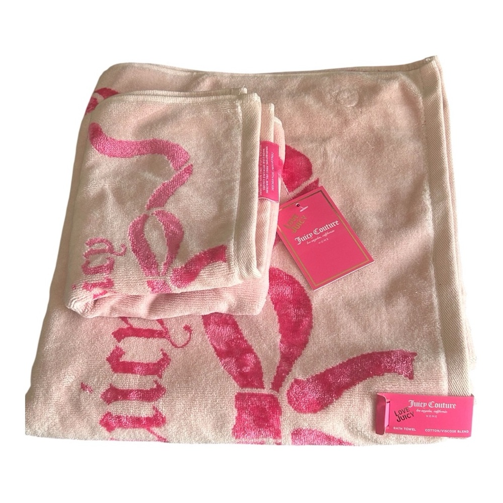 Juicy Couture Pink Bow Towel Set NEW!